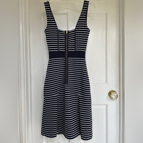 Flirty, navy blue and white striped fitted dress by French connection size 2 - Picture 2 of 9